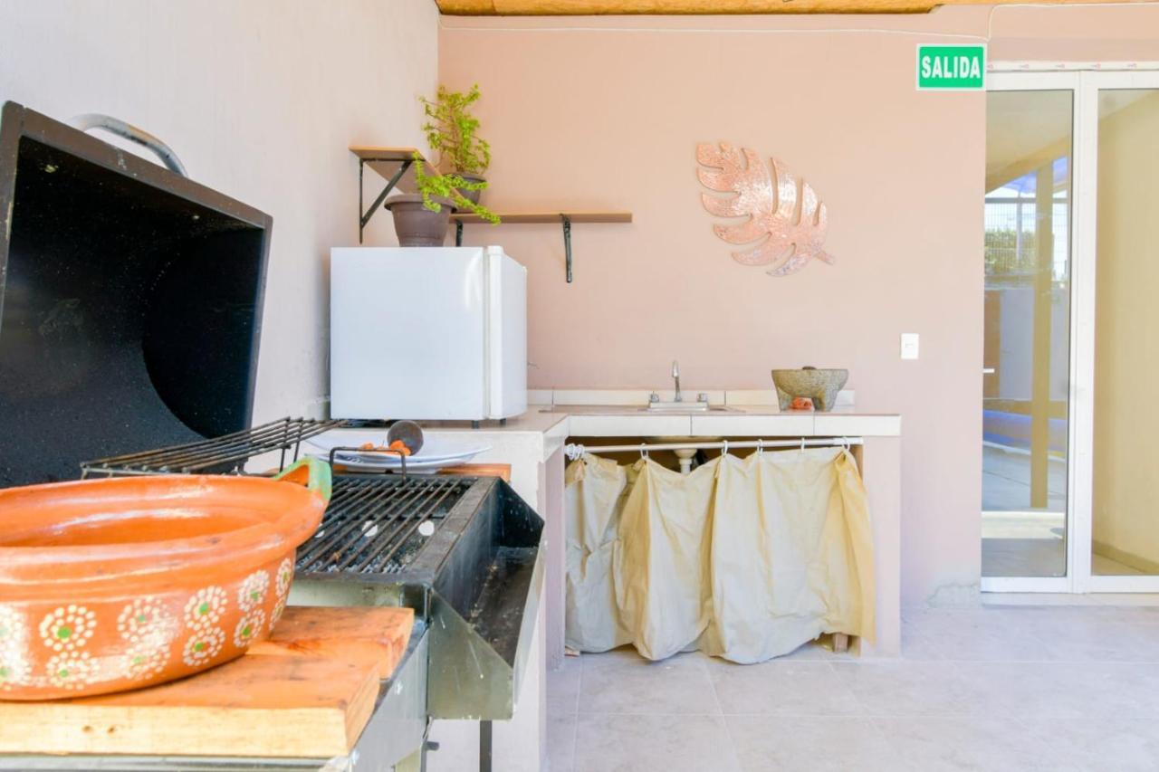 Hostal Vitta Guadalajara Extérieur photo