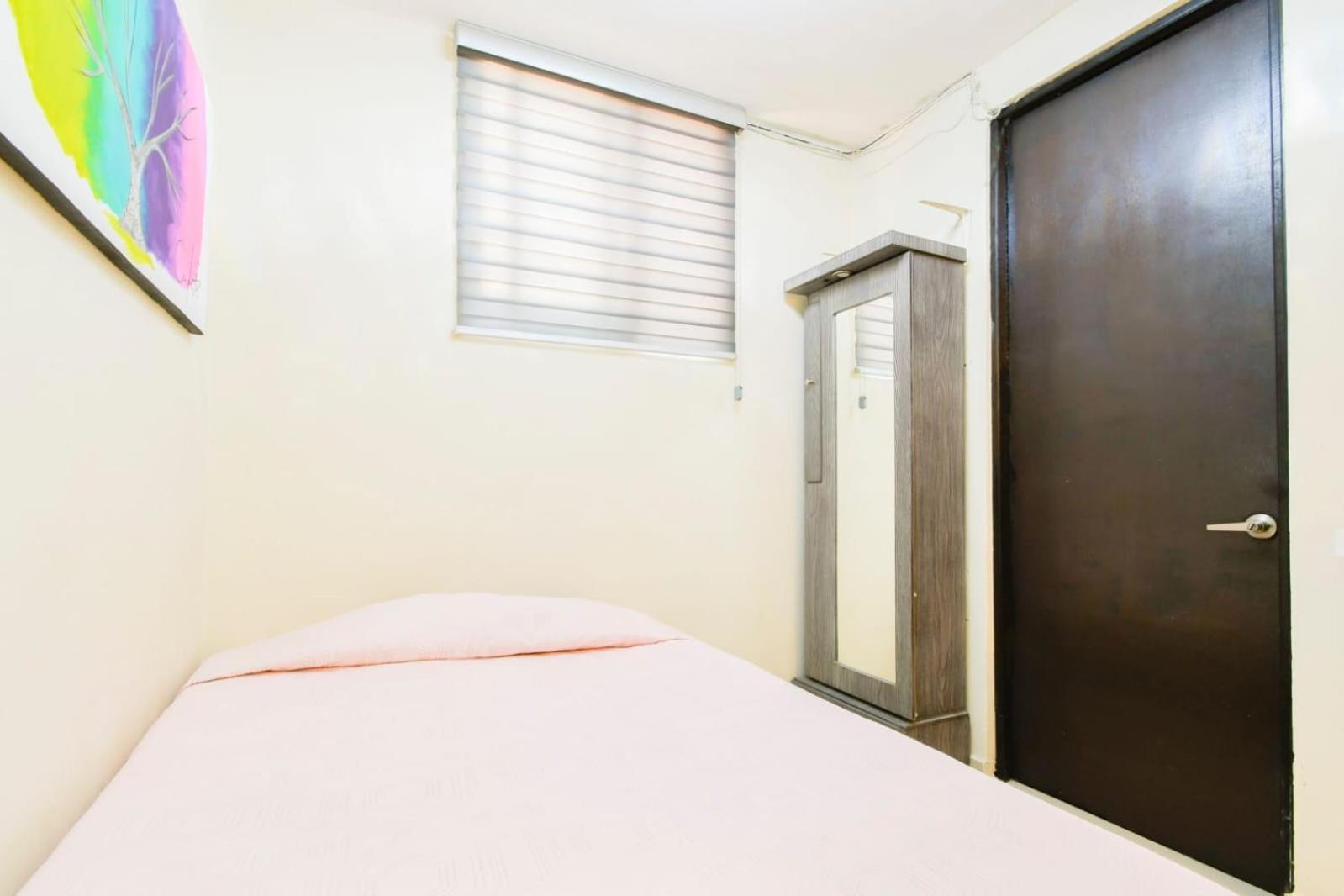 Hostal Vitta Guadalajara Chambre photo
