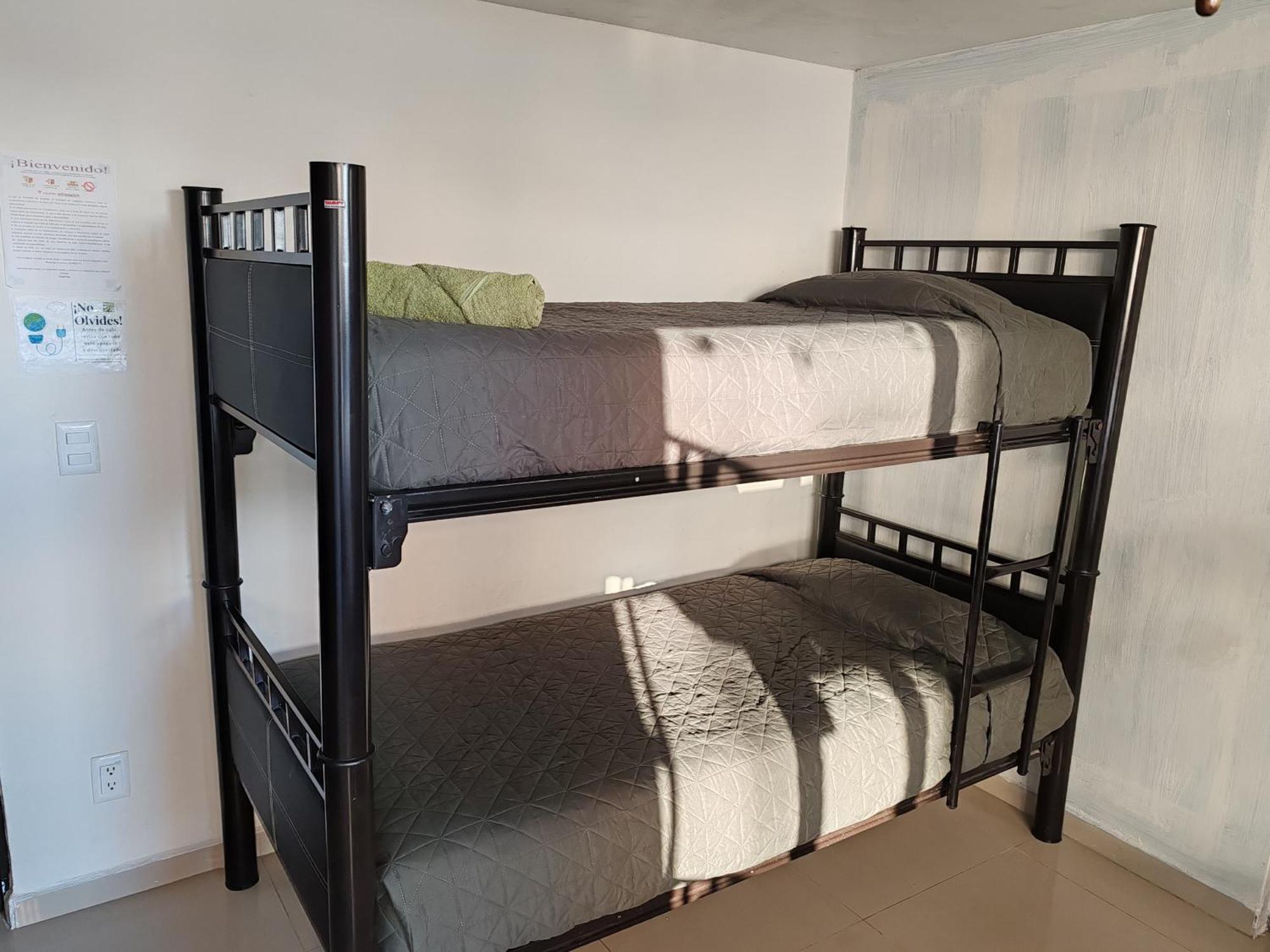 Hostal Vitta Guadalajara Extérieur photo