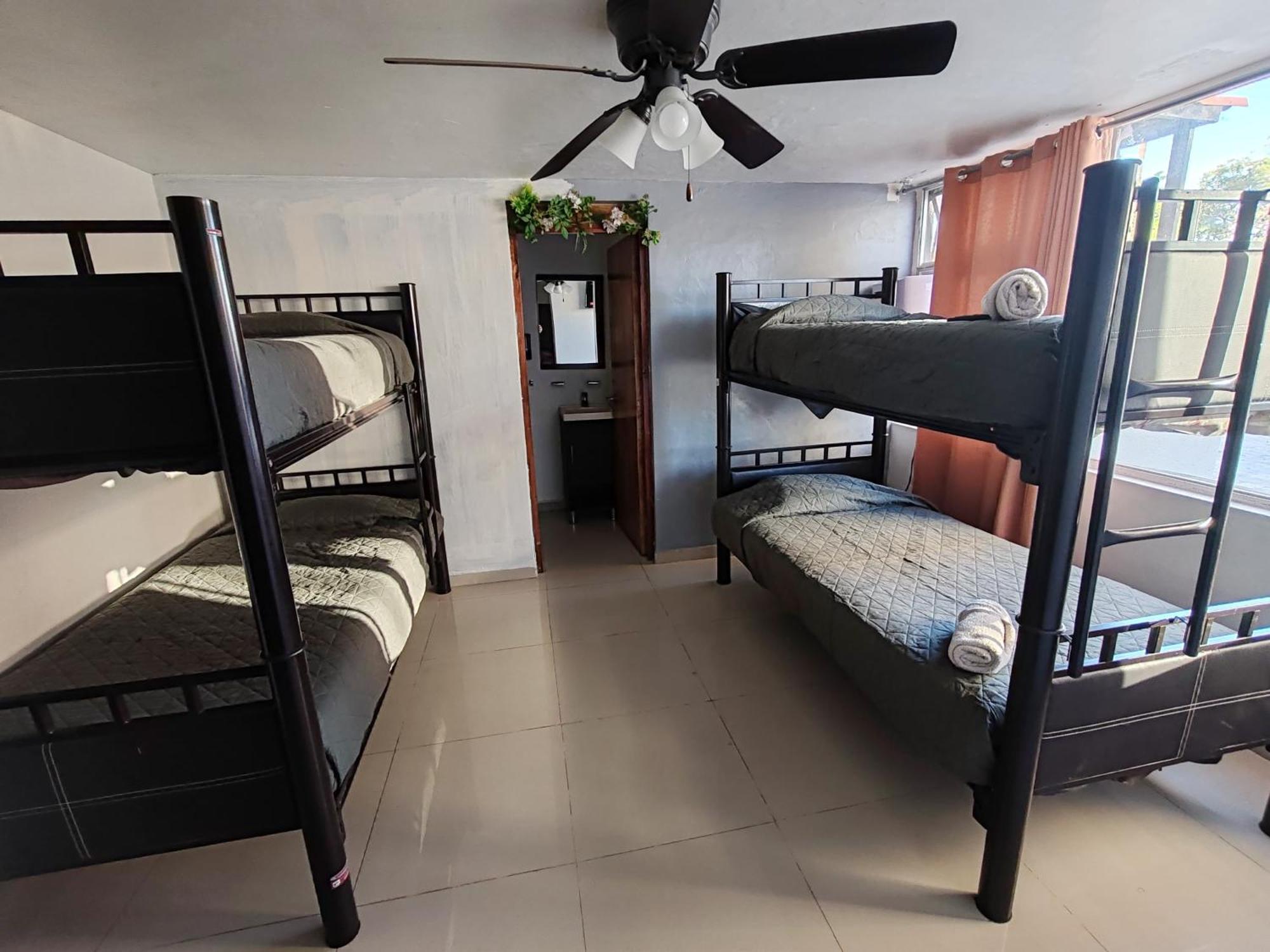 Hostal Vitta Guadalajara Extérieur photo