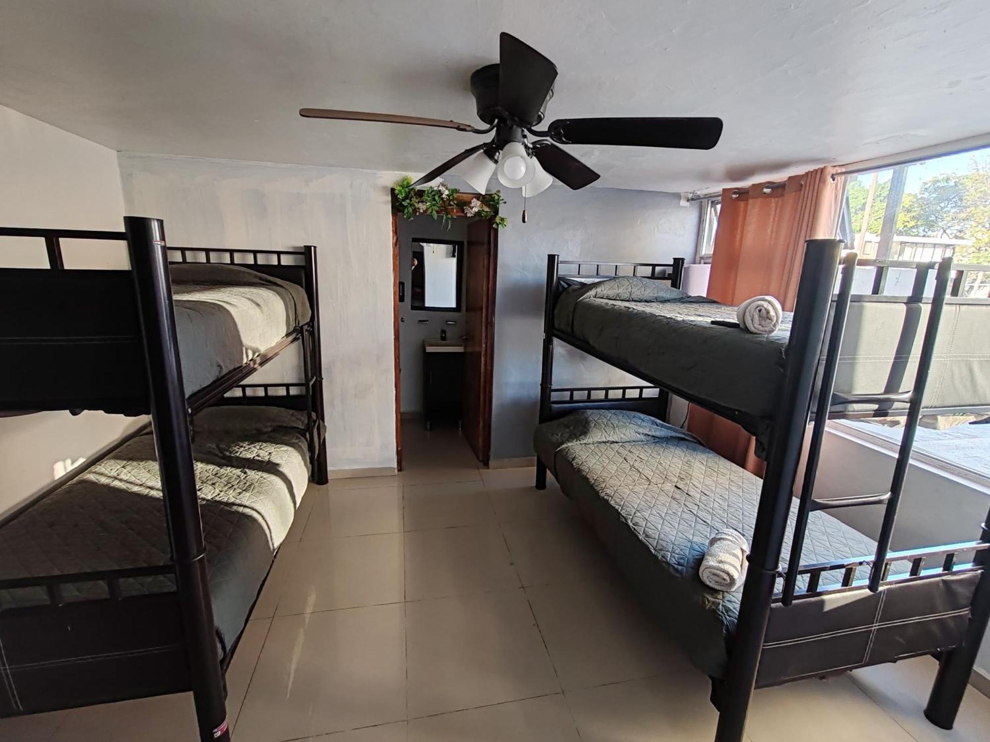 Hostal Vitta Guadalajara Extérieur photo