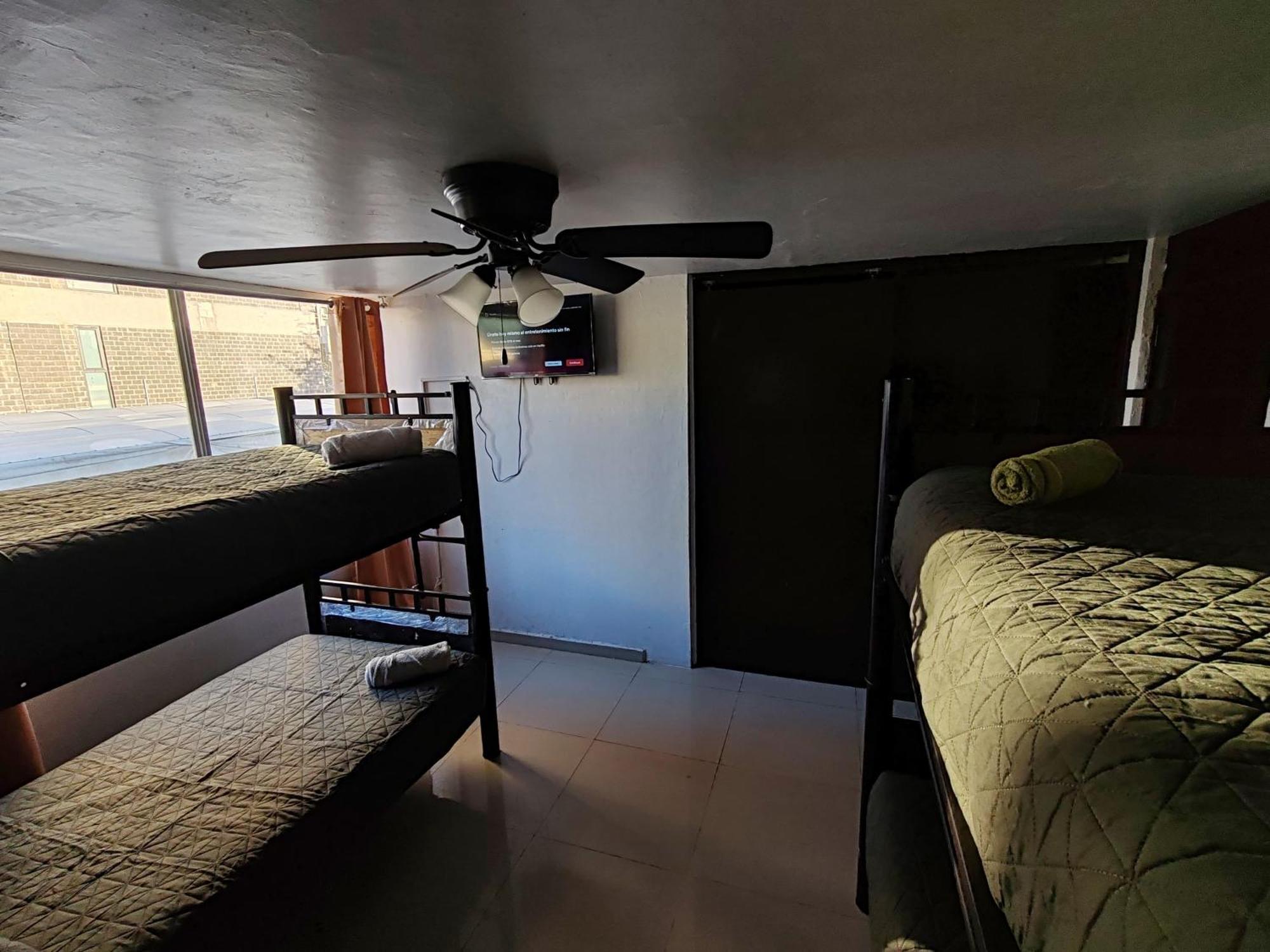Hostal Vitta Guadalajara Extérieur photo