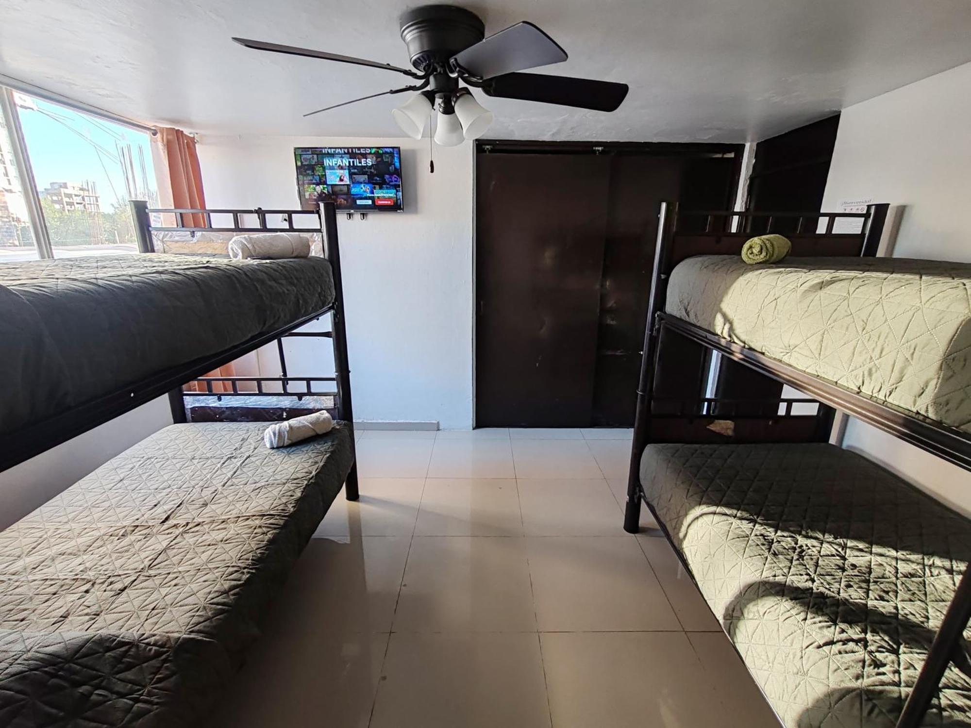 Hostal Vitta Guadalajara Extérieur photo